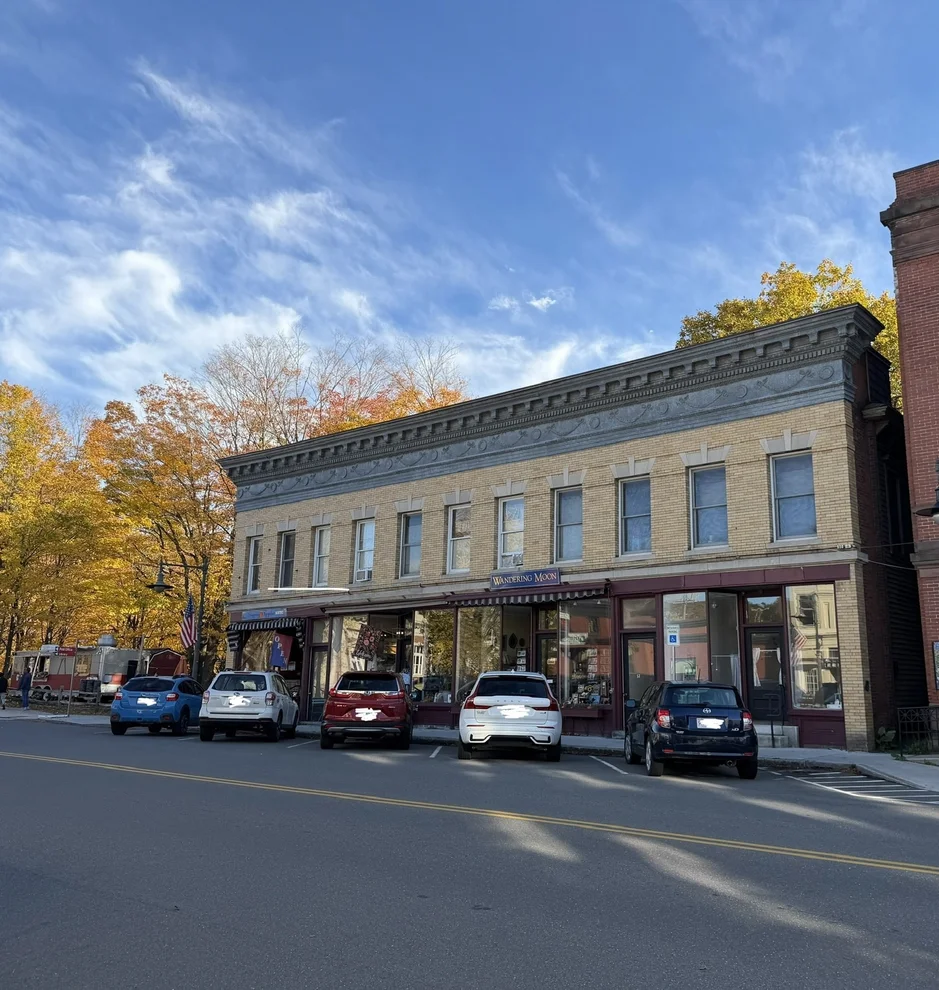 Unit for sale at 55 Bridge St, Shelburne, MA 01370