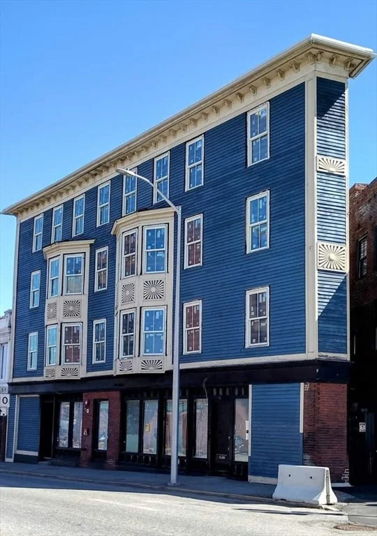 Unit for sale at 18 Appleton, Lowell, MA 01852