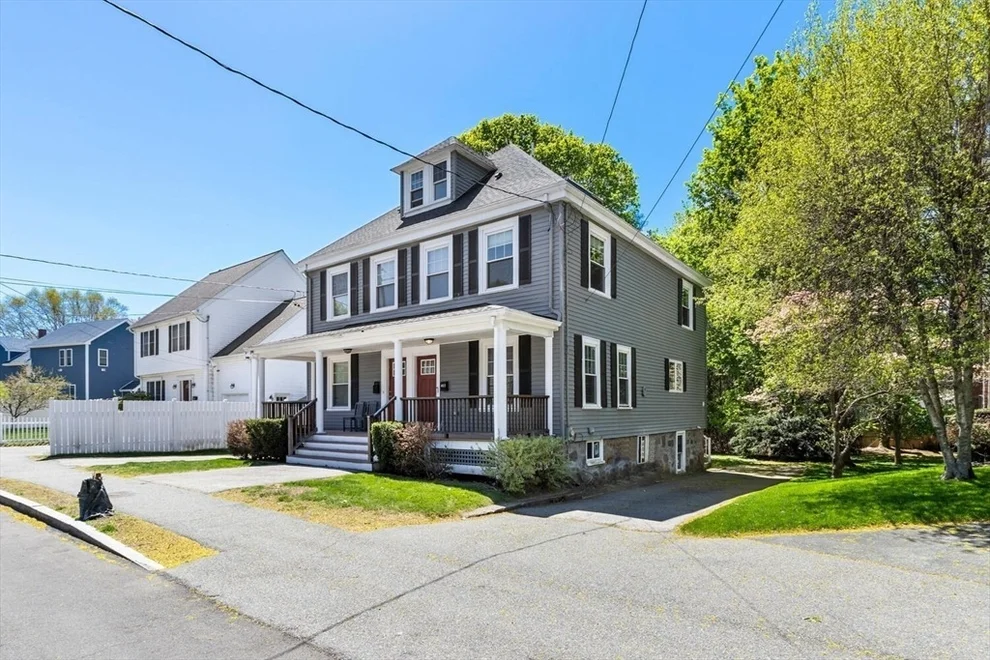 Unit for sale at 403-405 Reedsdale Rd, Milton, MA 02186