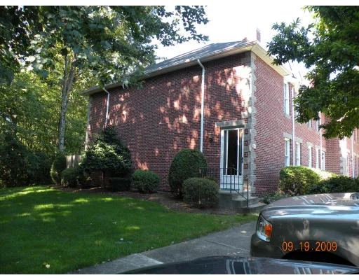 Unit for sale at 20 Mansion Woods Drive, Agawam, MA 01001