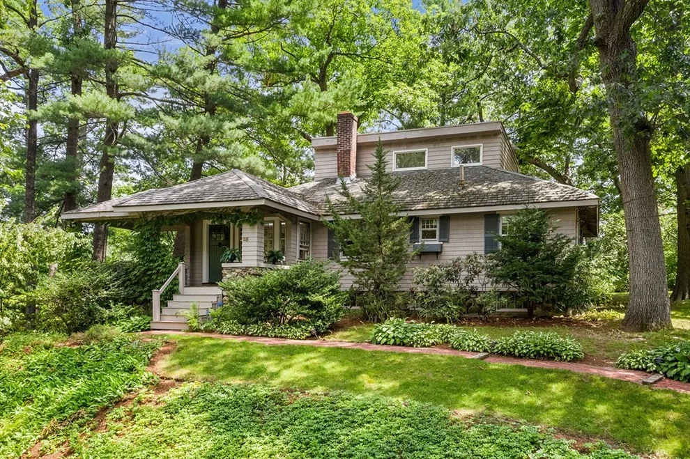 Unit for sale at 25 Duffield Rd, Newton, MA 02466