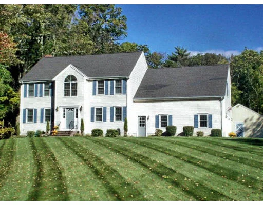 Unit for sale at 43 Poquanticut Ave, Easton, MA 02356