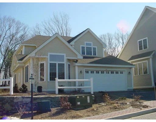Unit for sale at 304 Sprucewood Lane, Clinton, MA 01510