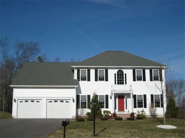 Unit for sale at 15 Thurston Lane, Ashland, MA 01721