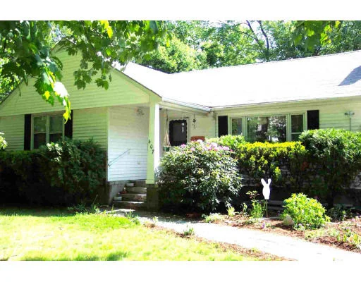 Unit for sale at 407 Massachusetts Ave, North Andover, MA 01845