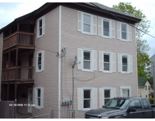 Unit for sale at 21 Thenius St, Worcester, MA 01607