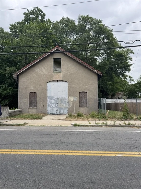 Unit for sale at 138 Perkins Avenue, Brockton, MA 02303