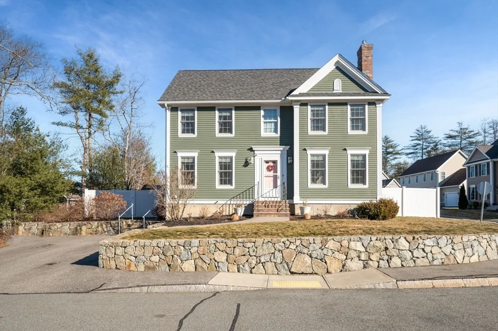Unit for sale at 6 Mason Lane, Salisbury, MA 01952