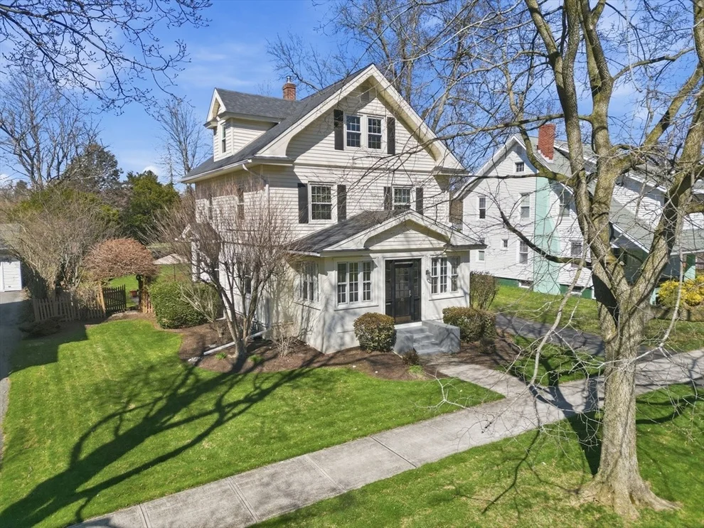 Unit for sale at 70 Hopkins Place, Longmeadow, MA 01106