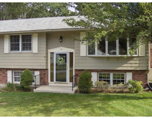 Unit for sale at 14 Cheryl Ann Drive, Rutland, MA 01543