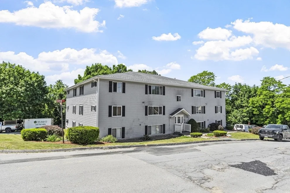 Unit for sale at 33 Huron St, Fitchburg, MA 01420