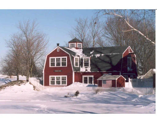 Unit for sale at 68 R Pond Street, Marblehead, MA 01945