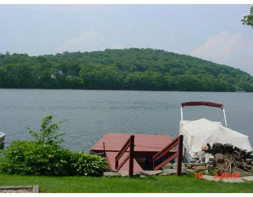 Unit for sale at 9 5th Ave., Shrewsbury, MA 01545