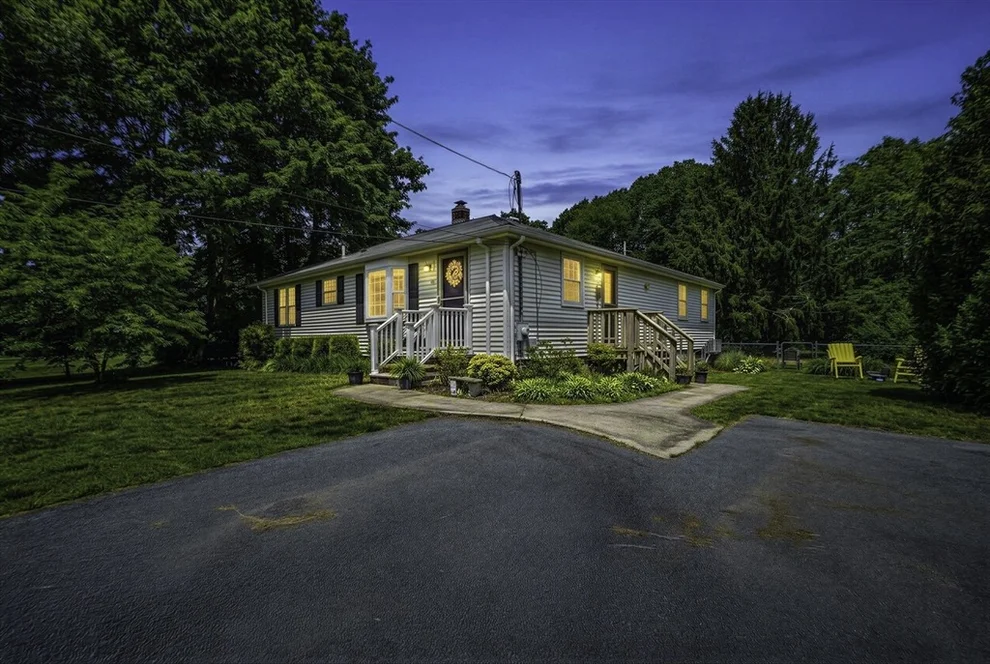 Unit for sale at 58 Wedgewood Dr, Holliston, MA 01746