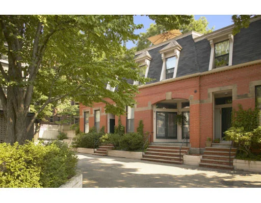 Unit for sale at 19 Centre St, Cambridge, MA 02139