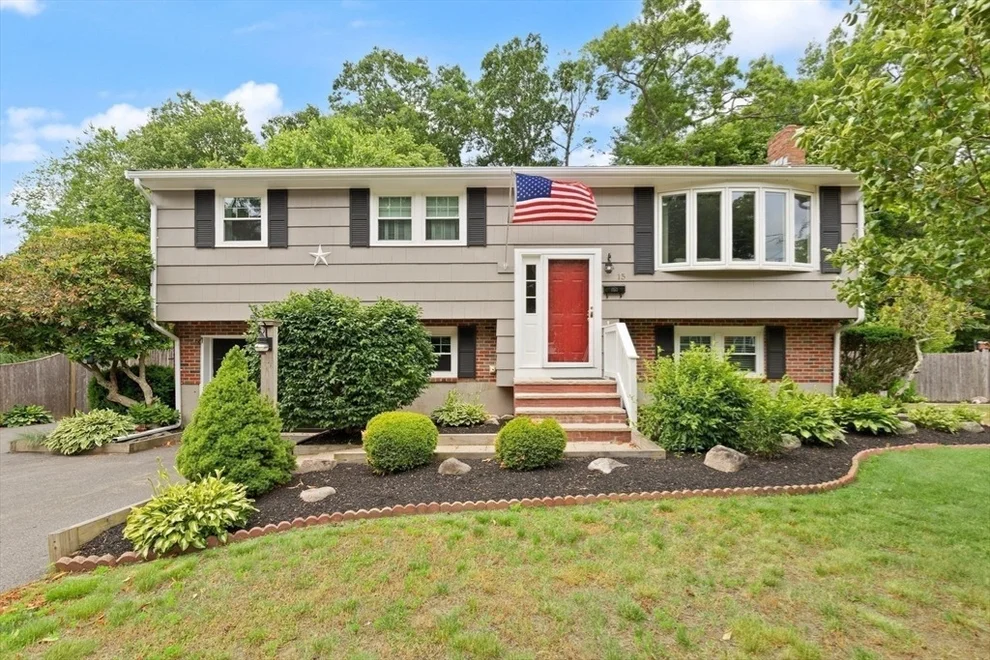 Unit for sale at 15 W. Meadow Dr, Brockton, MA 02302