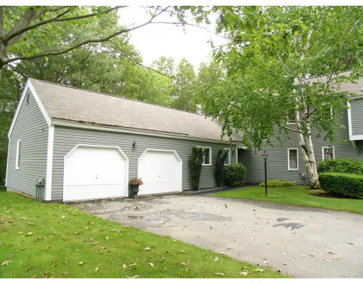 Unit for sale at 11 Indian Dawn (E), Wayland, MA 01778