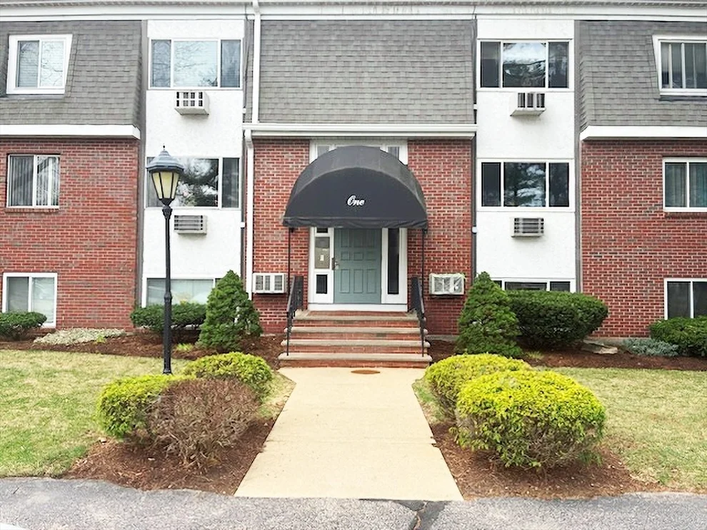 Unit for sale at 80 Walnut St, Canton, MA 02021