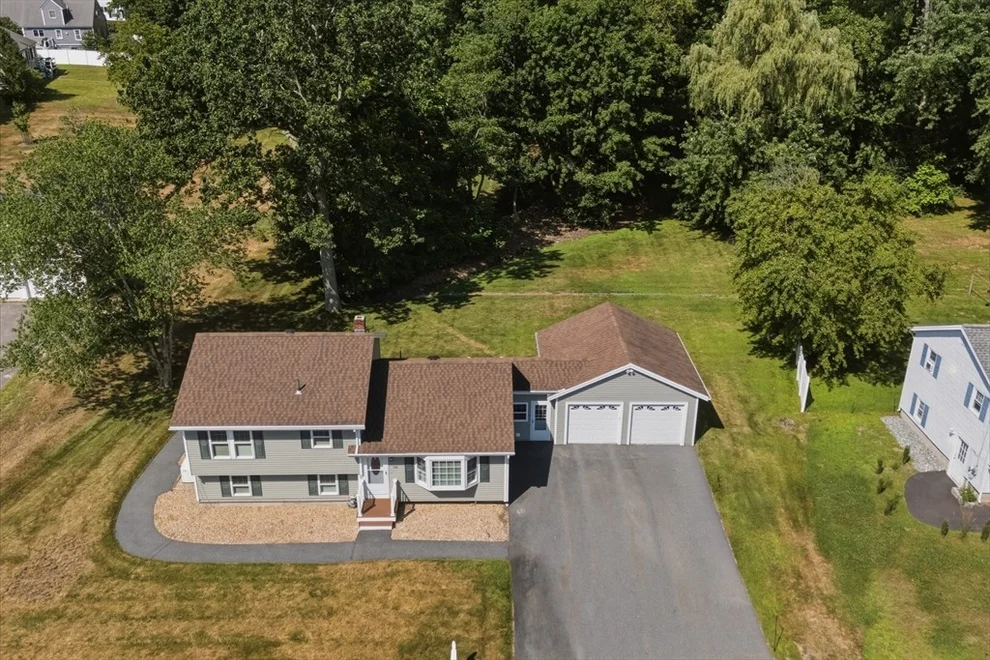 Unit for sale at 38 Montaup Ave, Dracut, MA 01826