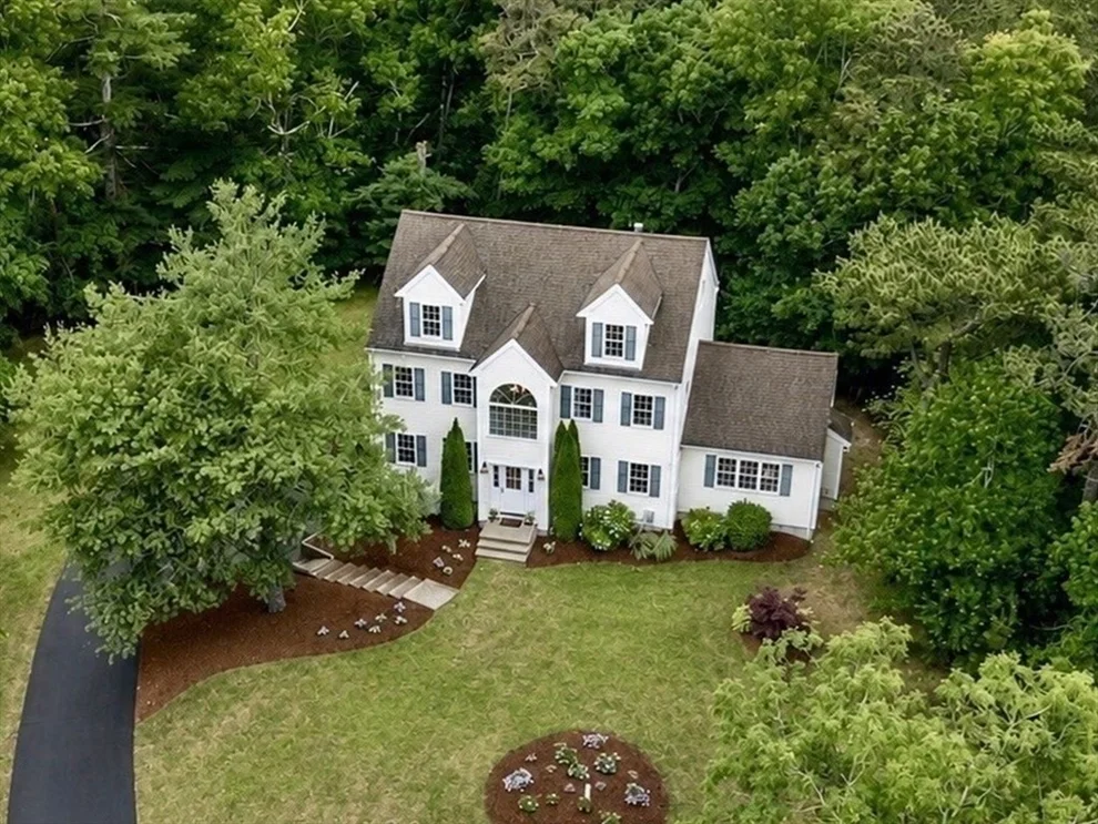 Unit for sale at 22 Edgewater Dr, Plymouth, MA 02360