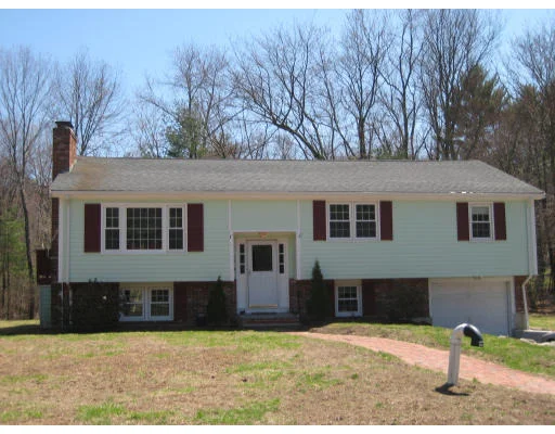Unit for sale at 56 Flint Rd, Acton, MA 01720