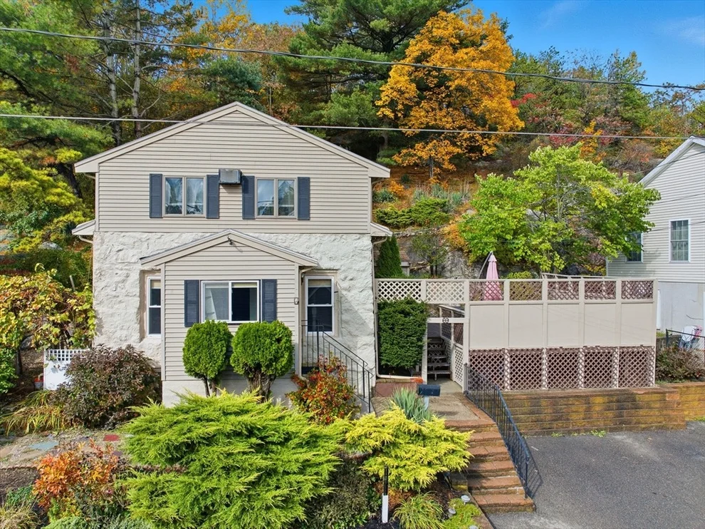 Unit for sale at 69 Saunders Rd, Lynn, MA 01904