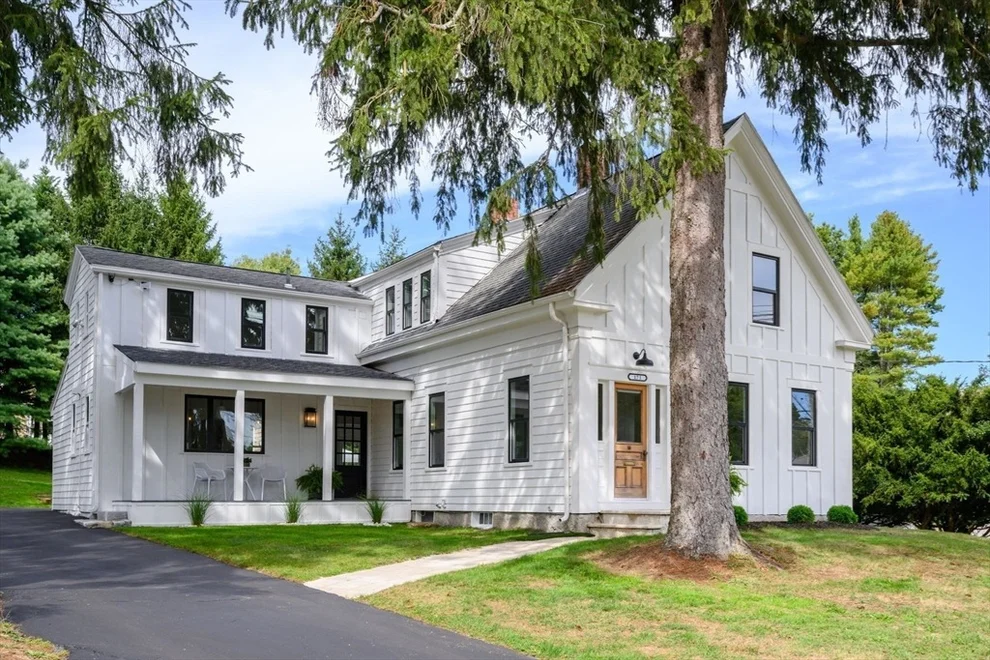Unit for sale at 171 Fort Hill St, Hingham, MA 02043