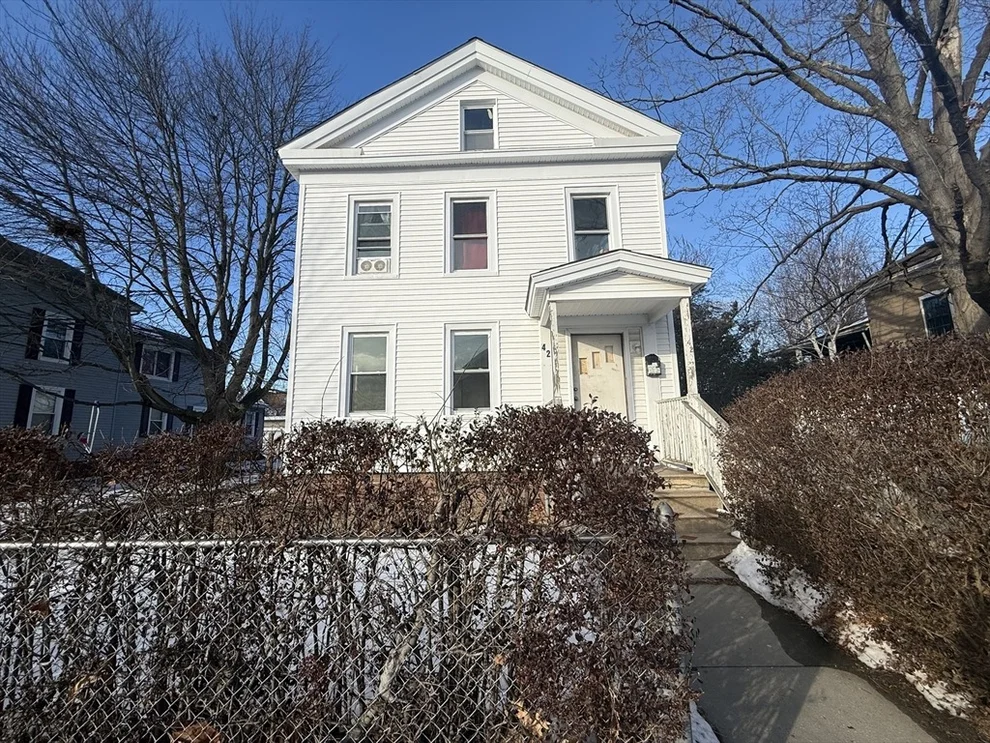Unit for sale at 42 Florence St, Springfield, MA 01105