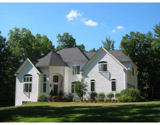 Unit for sale at 4 Stacy's Way, Acton, MA 01720