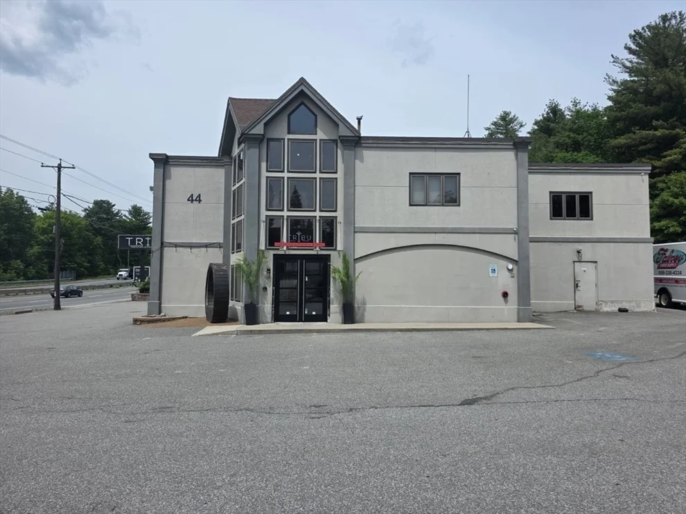 Unit for sale at 44 Broadway, Saugus, MA 01906