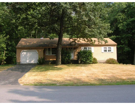 Unit for sale at 30 Whippletree Road, Chelmsford, MA 01824
