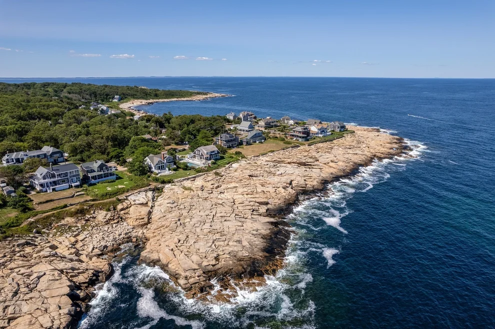 Unit for sale at 5 Point De Chene Avenue, Rockport, MA 01966