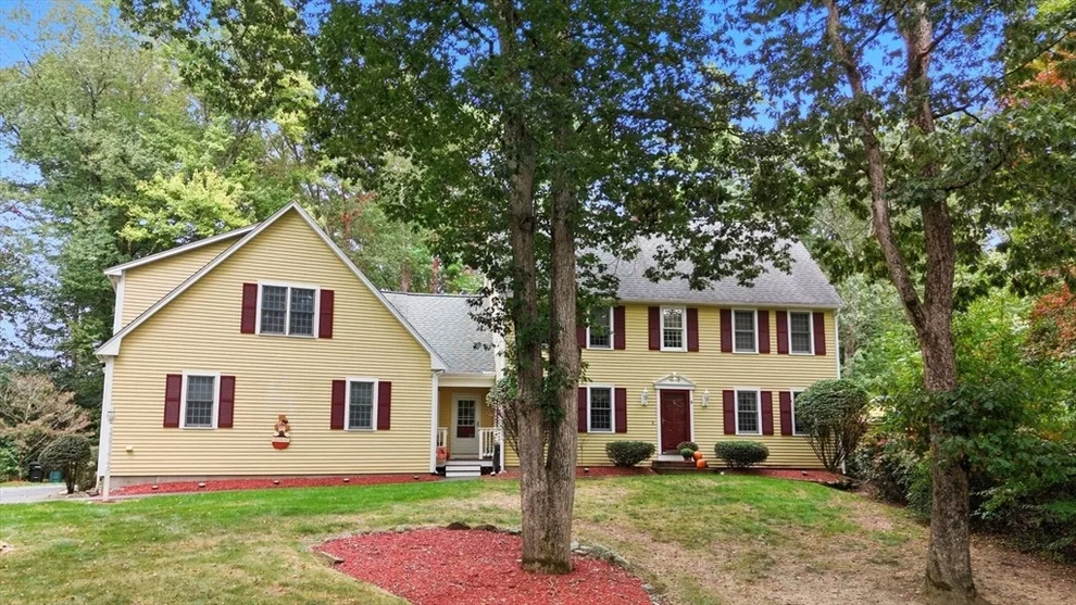 Unit for sale at 13 Crowe Farm Ln, Norton, MA 02766