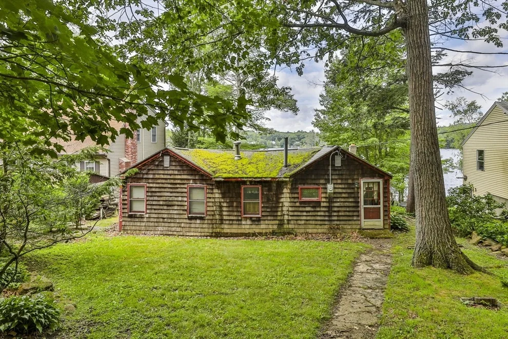 Unit for sale at 100 Stodge Meadow Rd, Ashburnham, MA 01430