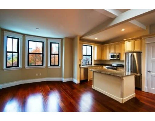 Unit for sale at 692 Tremont, Boston, MA 02118