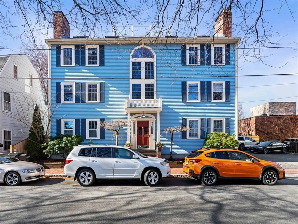 Unit for sale at 6-8 Temple St, Newburyport, MA 01950