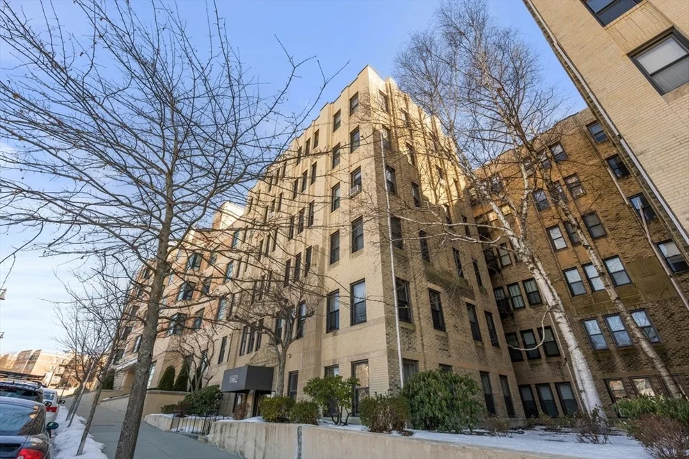 Unit for sale at 1662 Commonwealth Ave, Boston, MA 02135