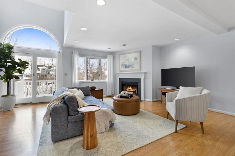 Unit for sale at 1200 Salem Street, Lynnfield, MA 01940
