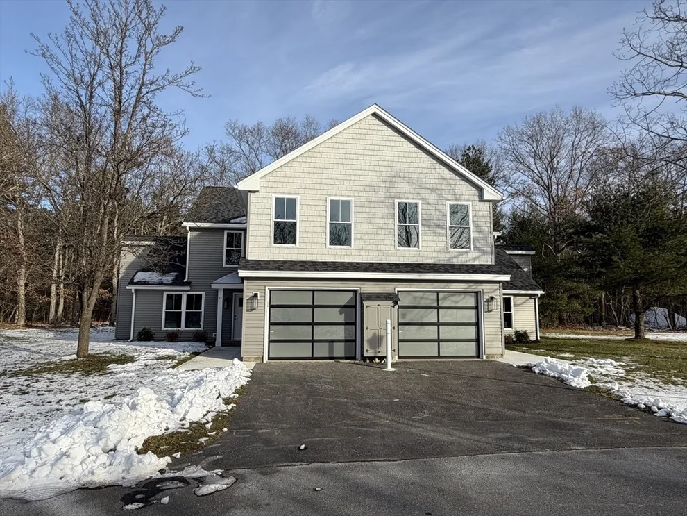 Unit for sale at 13 Barracks Road, Hudson, MA 01749