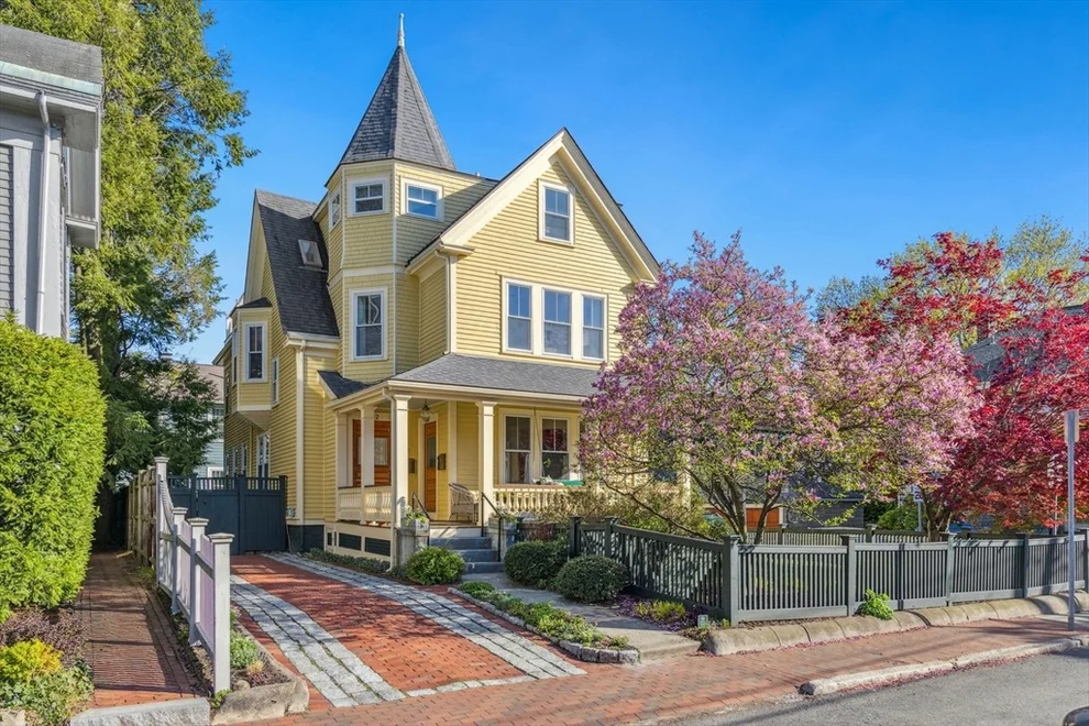 Unit for sale at 12-14 Hollis Street, Cambridge, MA 02140