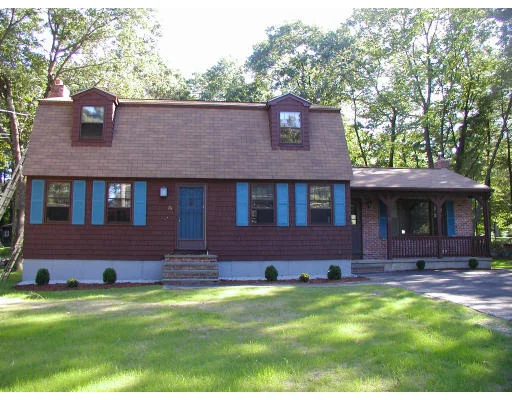 Unit for sale at 76 Wagon Wheel Rd, Dracut, MA 01826