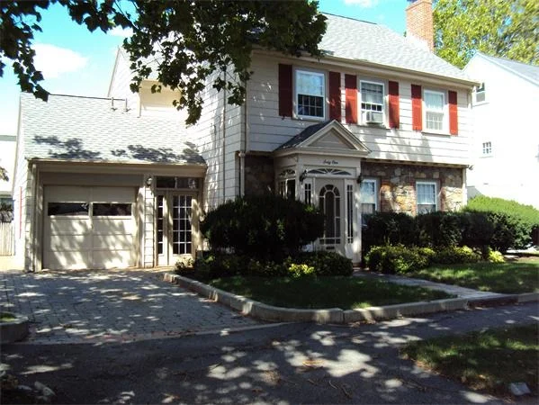 Unit for sale at 61 Saint Mary's Rd, Milton, MA 02186