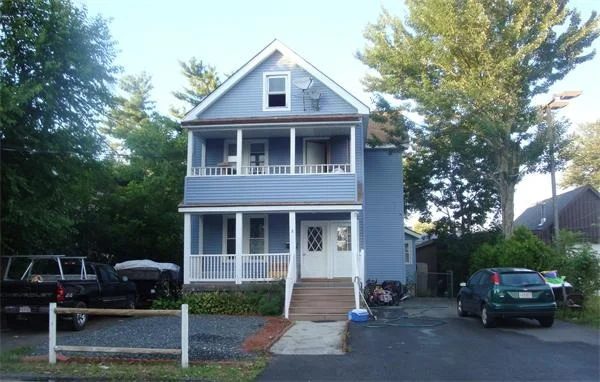 Unit for sale at 8 Wellington Ave, Framingham, MA 01702