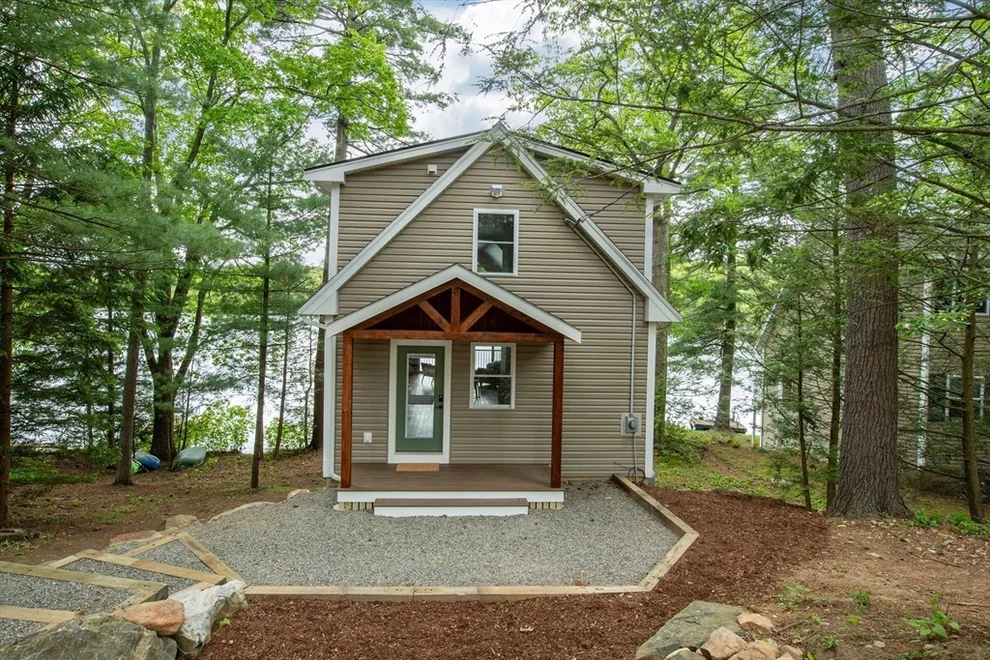 Unit for sale at 108 Stiles Pond Rd, Boxford, MA 01921