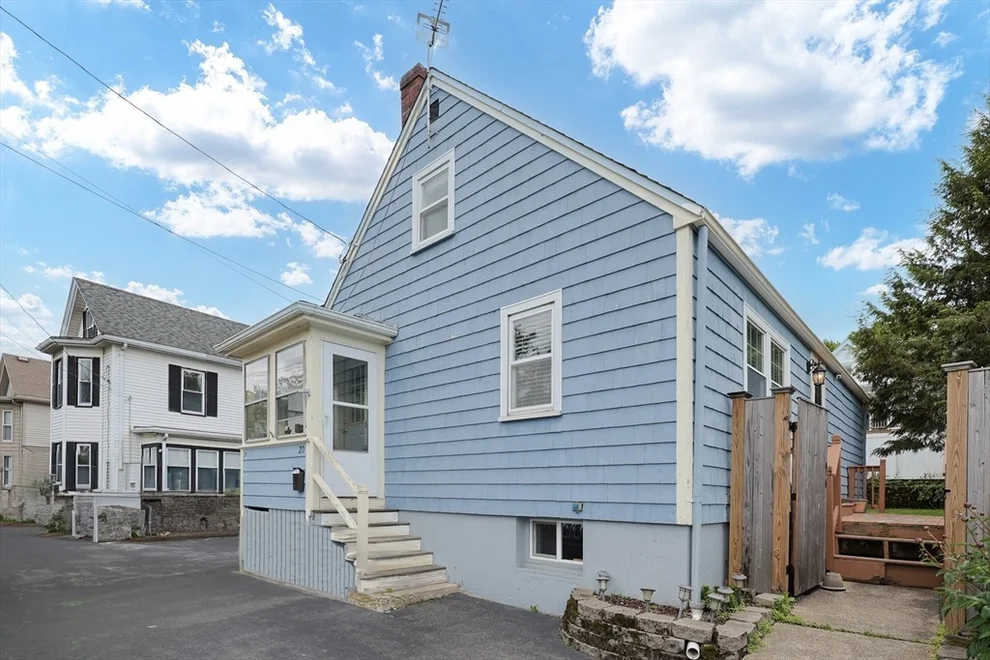 Unit for sale at 20 Kent St., Saugus, MA 01906