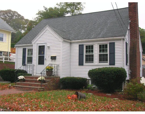 Unit for sale at 9 Great Woods Ter, Lynn, MA 01904