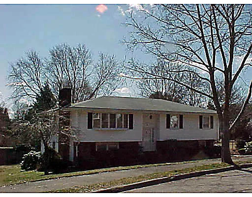 Unit for sale at 11 Aspen Court, Dedham, MA 02026