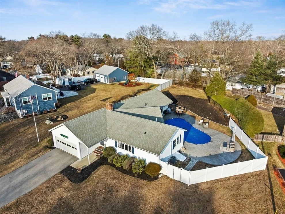 Unit for sale at 34 Inman Rd, Weymouth, MA 02188