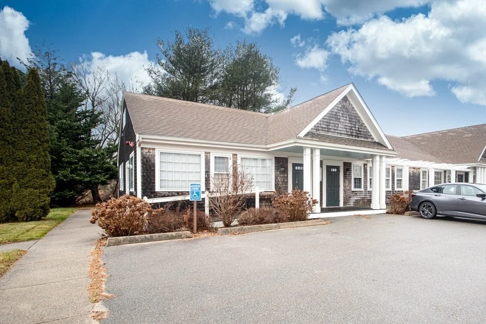 Unit for sale at 767 Main Rd, Westport, MA 02790
