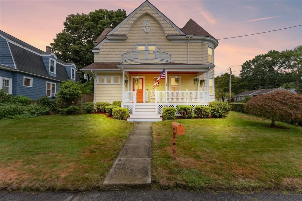 Unit for sale at 220 Smith St, North Attleboro, MA 02760